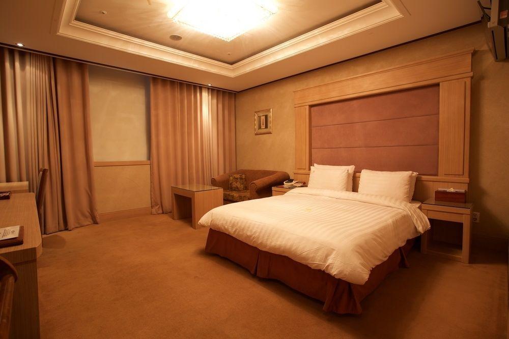 The Koryo Hotel Bucheon Eksteriør bilde